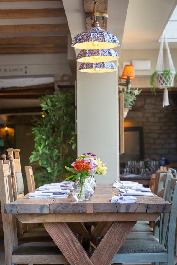 The Frogmill Hotel Shipton  Exterior foto